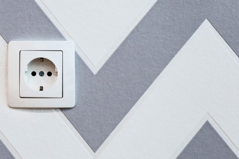 Power Adapters for Iceland The Definitive guide Iceland Step by Step